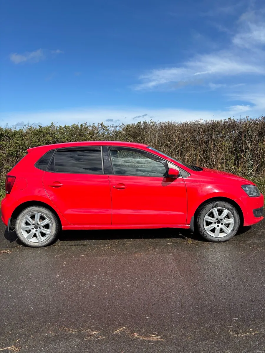 Volkswagen Polo 2011 - Image 3