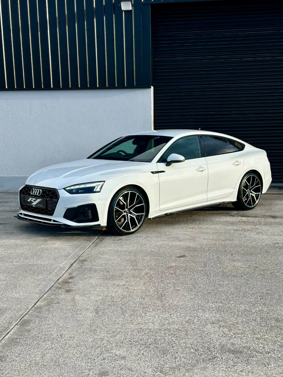 2022 AUDI A5 S LINE BLACK EDITION  SPEC 35 TDI 2.0 - Image 1