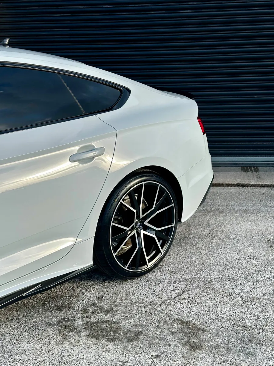 2022 AUDI A5 S LINE BLACK EDITION  SPEC 35 TDI 2.0 - Image 3