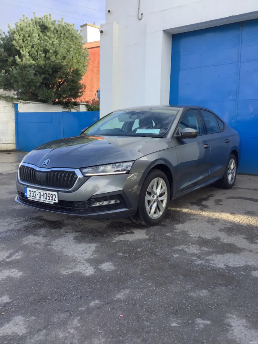 Skoda Octavia 2023 - Image 2