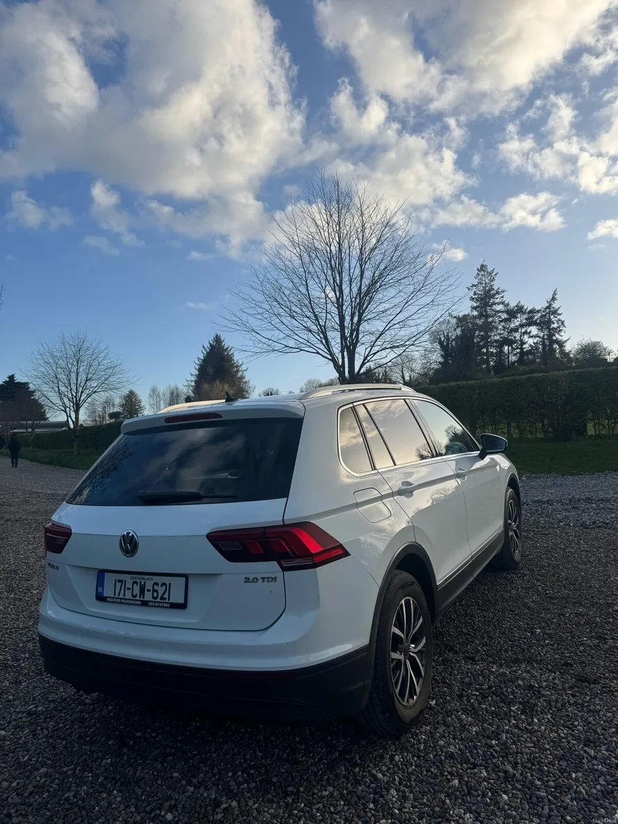 Volkswagen Tiguan **Commercial** - Image 4