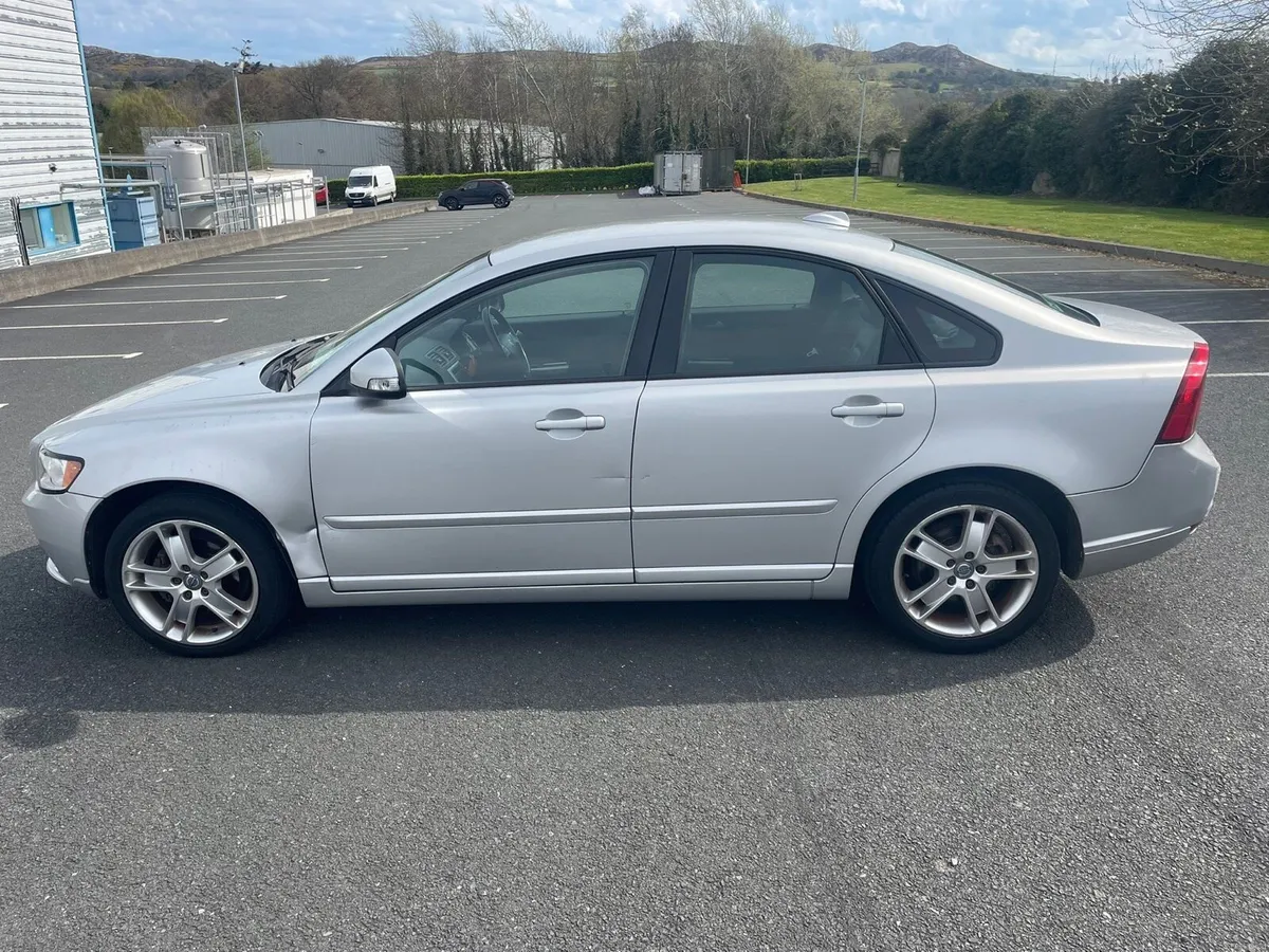 2010 Volvo S40 1.6 NEW NCT - Image 4
