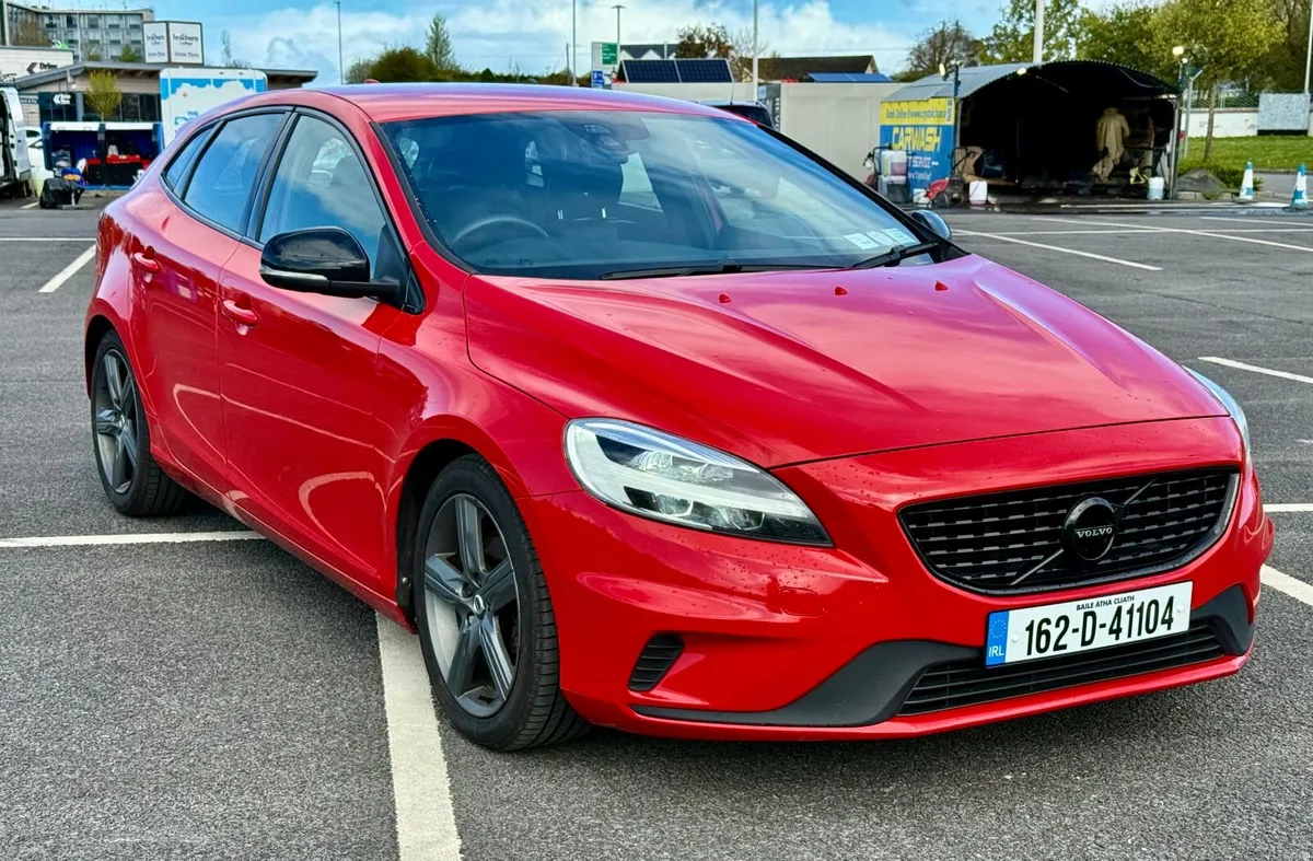 2016 Volvo V40 T2 R-Design - Image 3