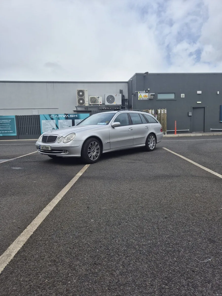 Mercedes E240 NCT 2027 automatic - Image 4