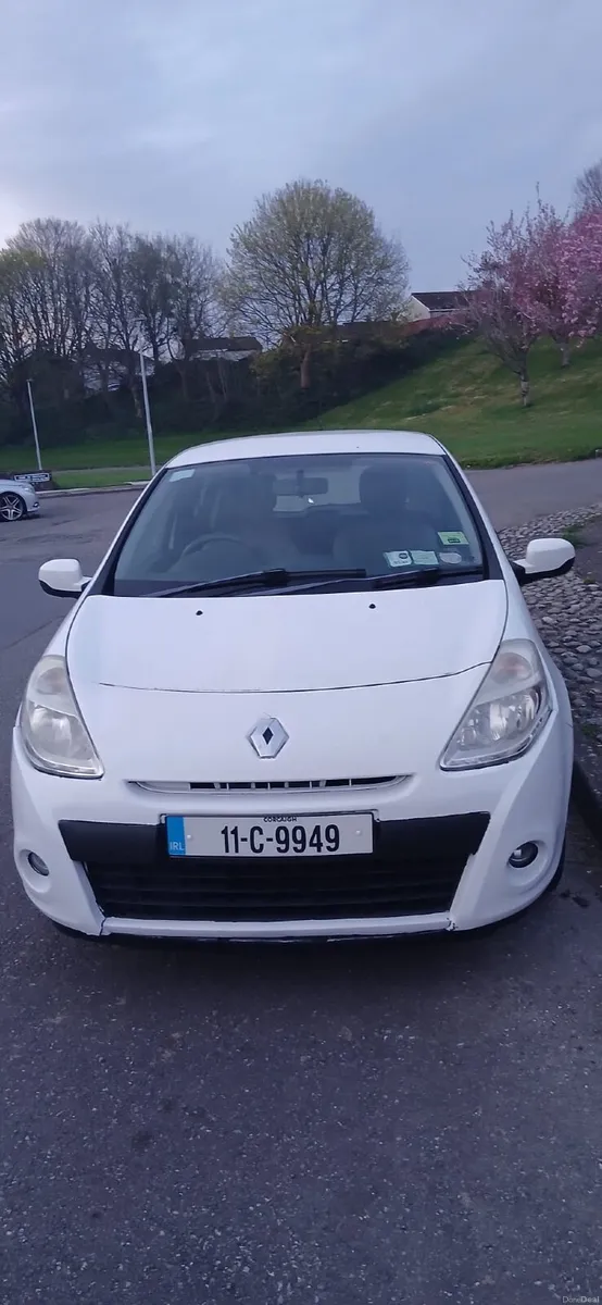 Renault Clio 2011 - Image 1