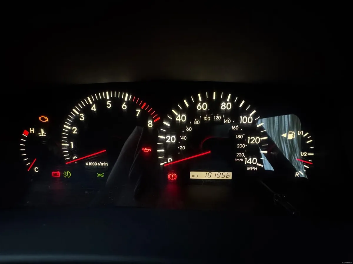 Toyota Corolla 2005 - Image 1