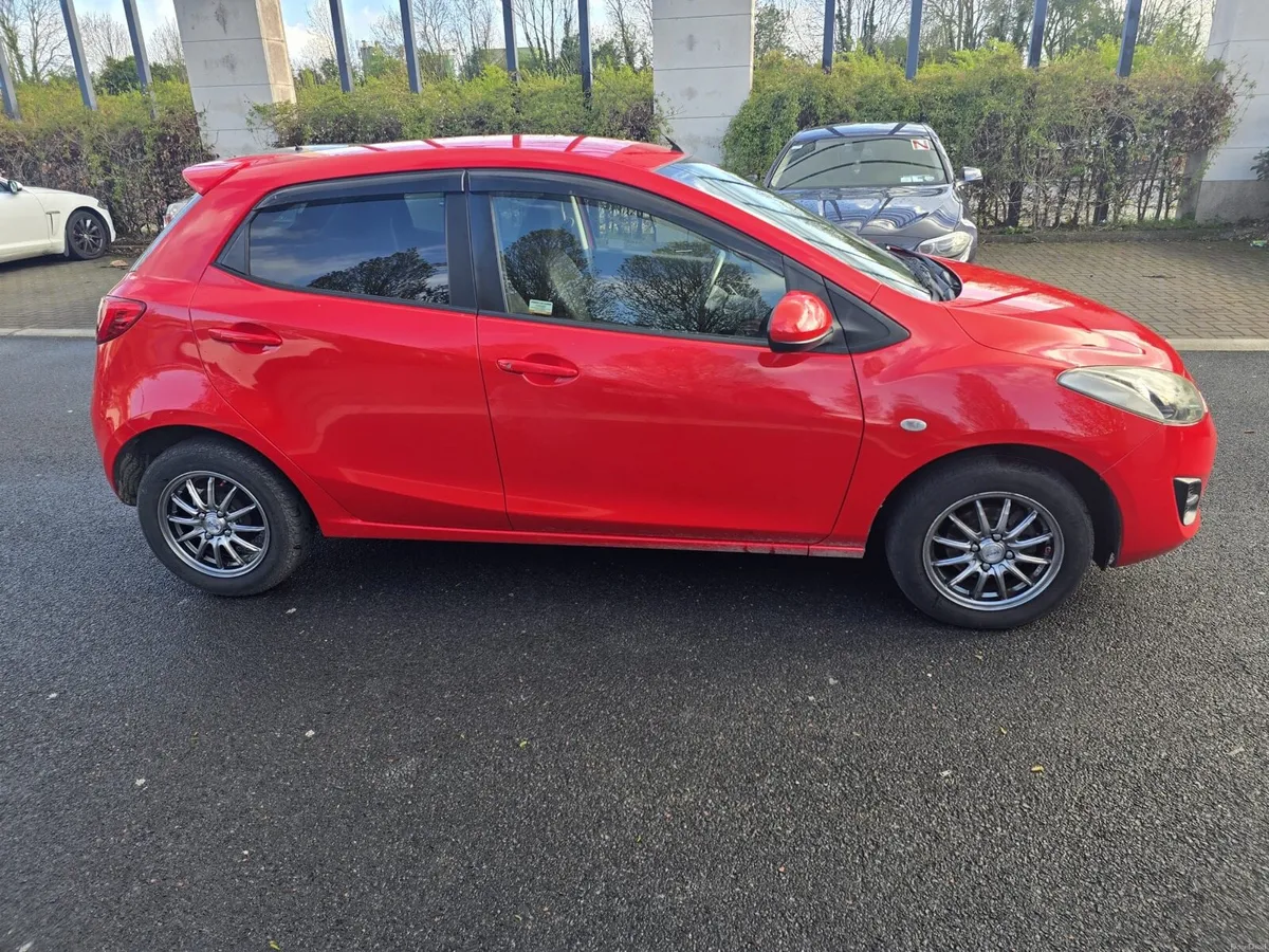 Mazda demio 1.3 ~ automatic , road tax, new NCT - Image 3