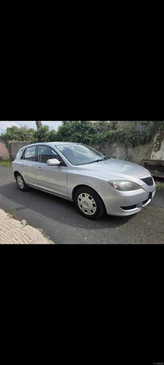 2005 mazda 3 - Image 2