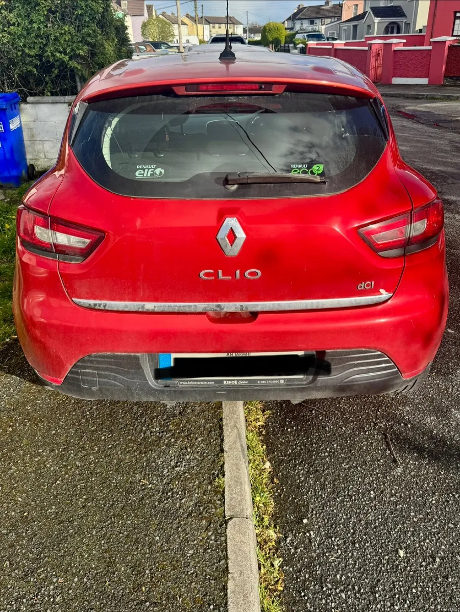 Renault Clio 2013 - Image 2