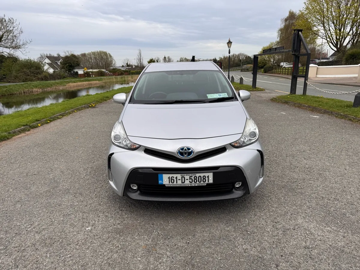 Toyota Prius Alpha 2016 7 seater Lpg ⛽️ gas conver - Image 3