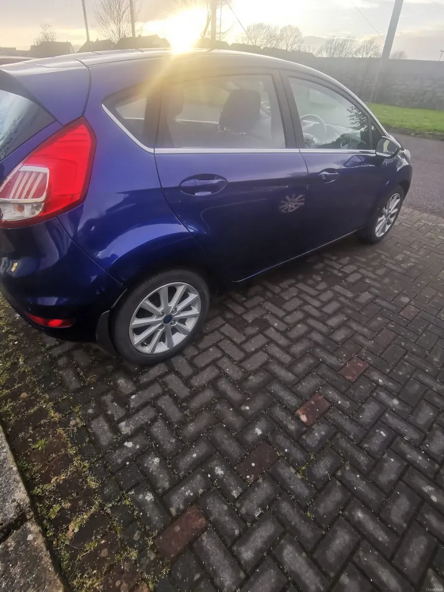 Ford Fiesta Titanium - Image 3