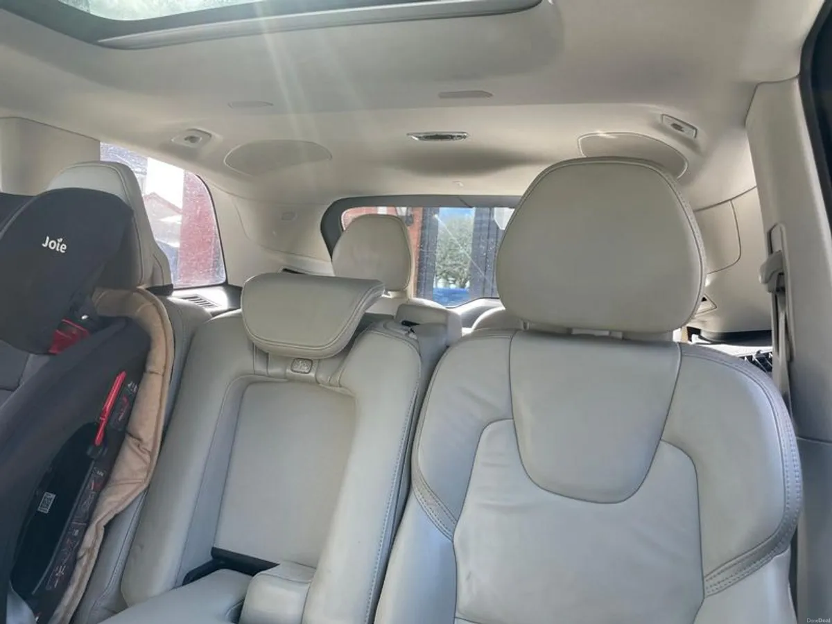 2017 Volvo XC90 - Image 3