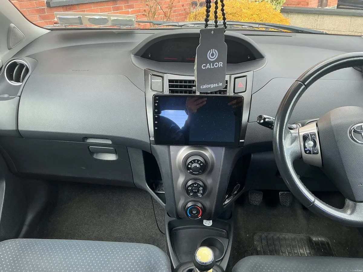 Toyota yaris - Image 1