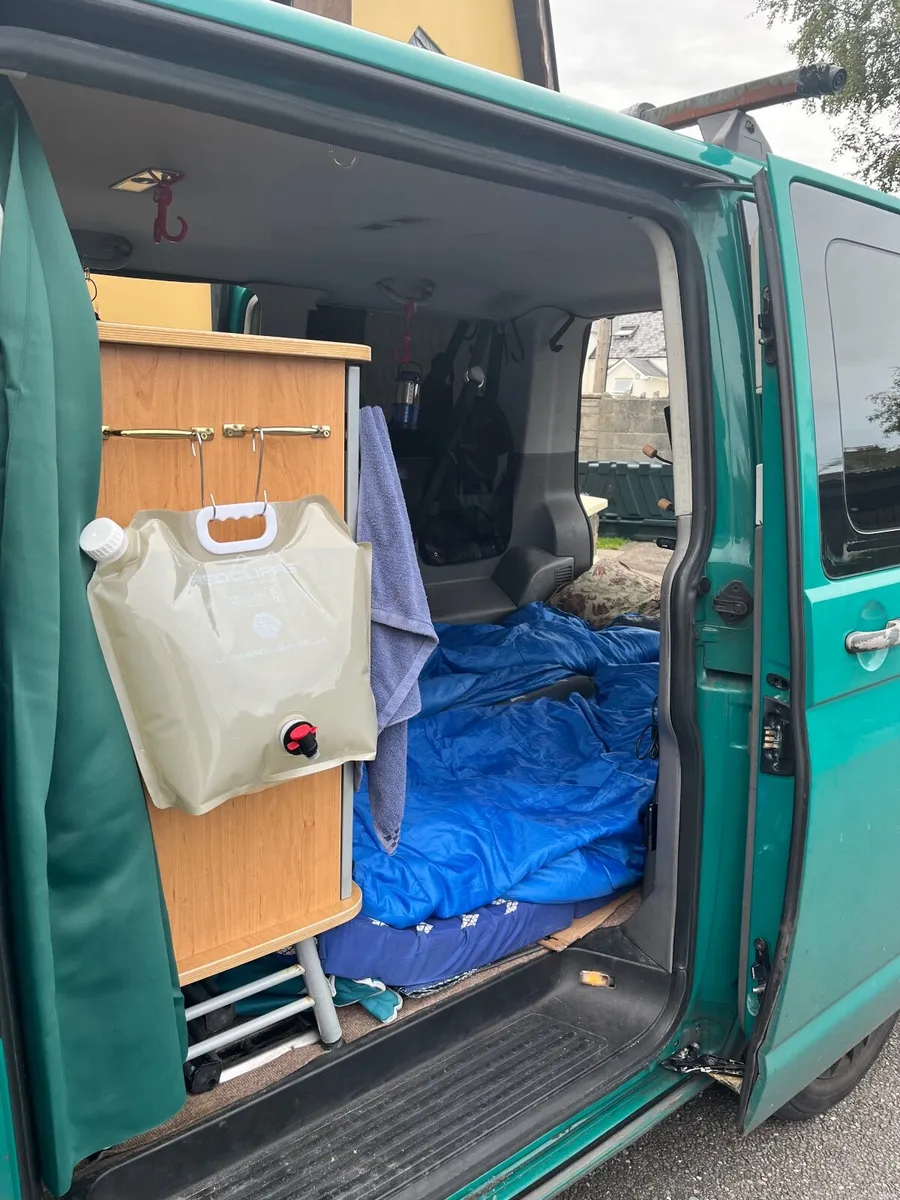 Volkswagen Shuttle Transporter 2006 - Image 3