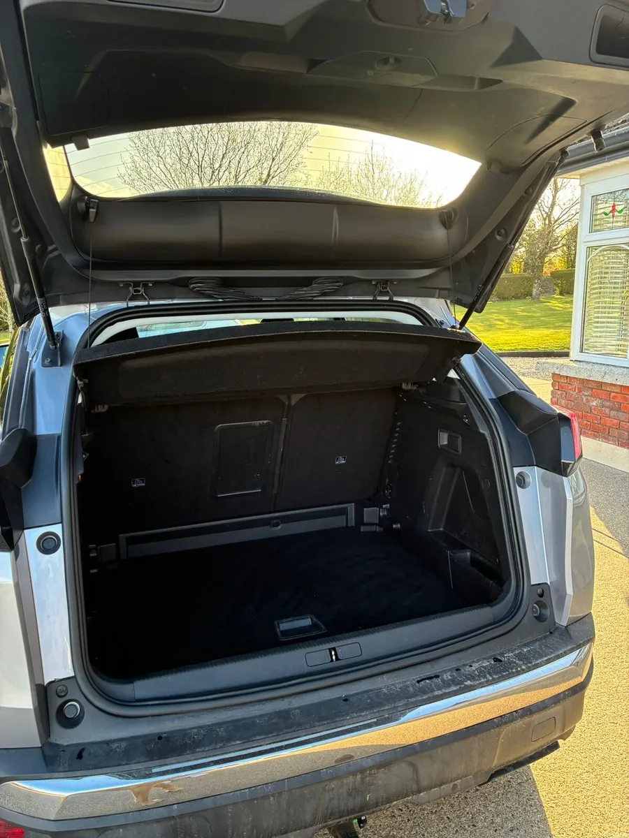 Peugeot 3008 2019 - Image 3