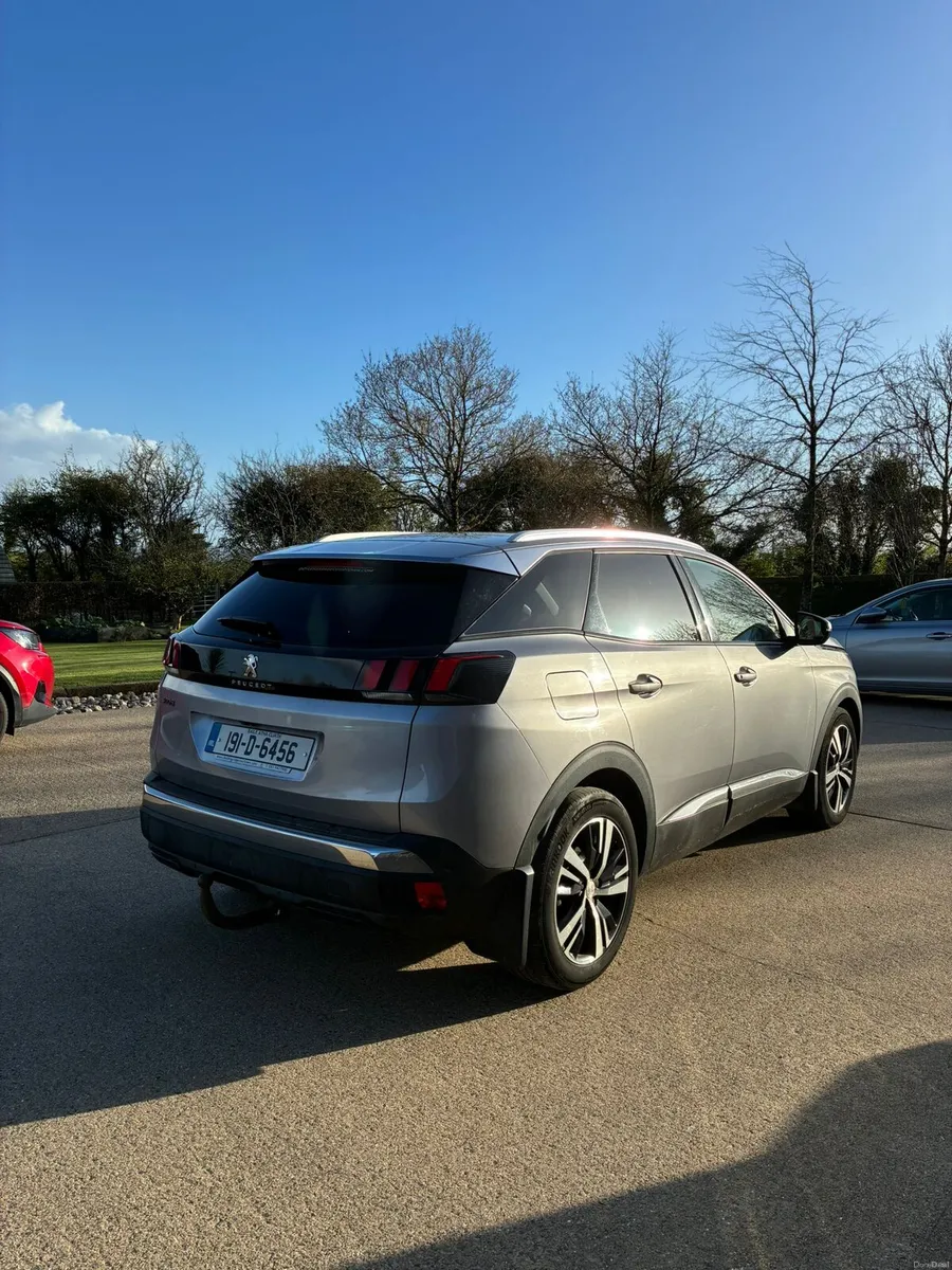 Peugeot 3008 2019 - Image 2