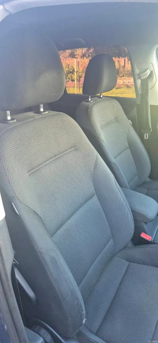 V.W golf 1.6 - Image 2