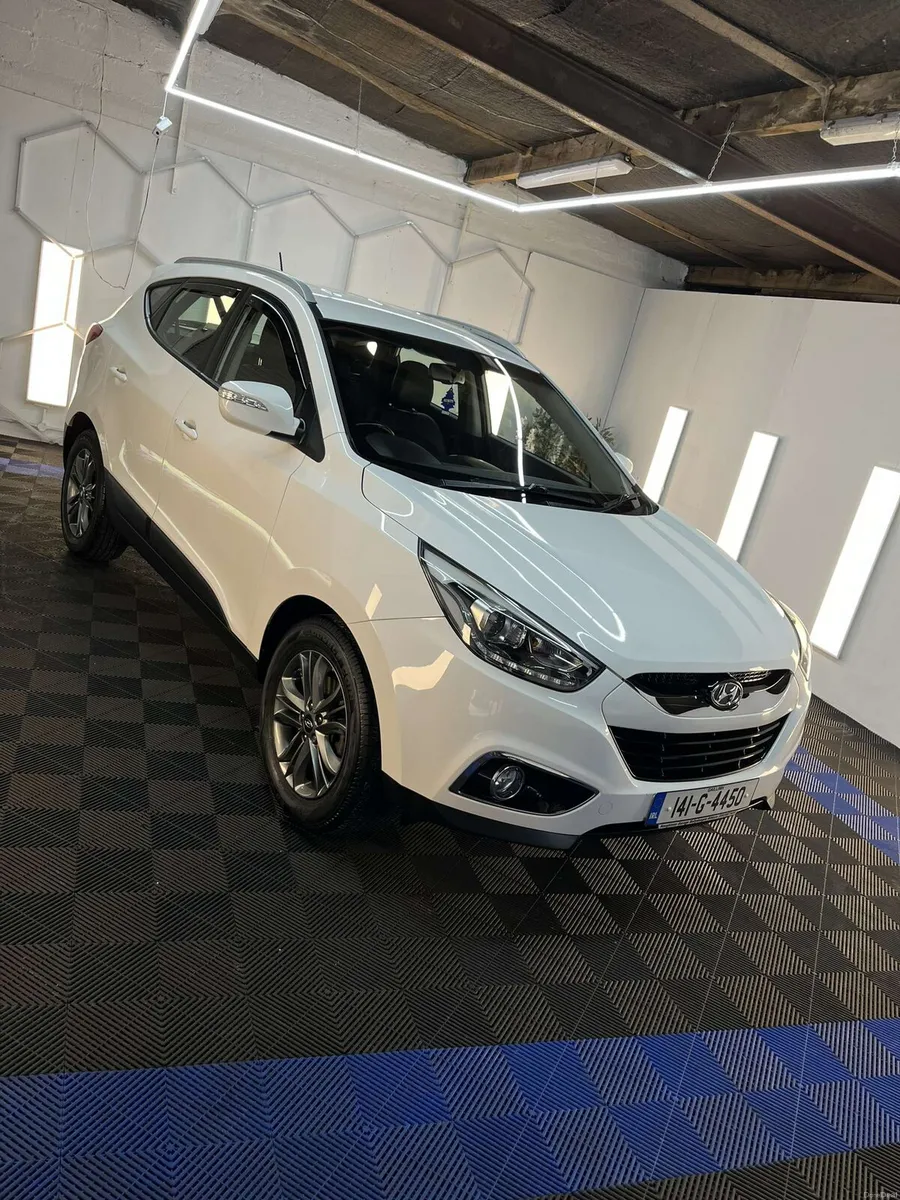 Hyundai ix35 - Image 1