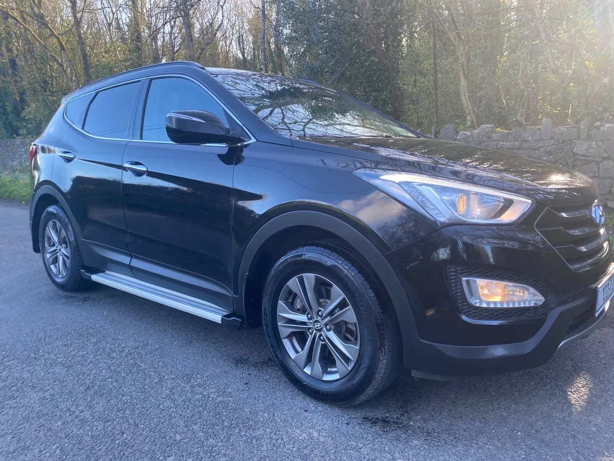HYUNDAI SANTA-FEE AS NEW 7 seats MINT - Image 1