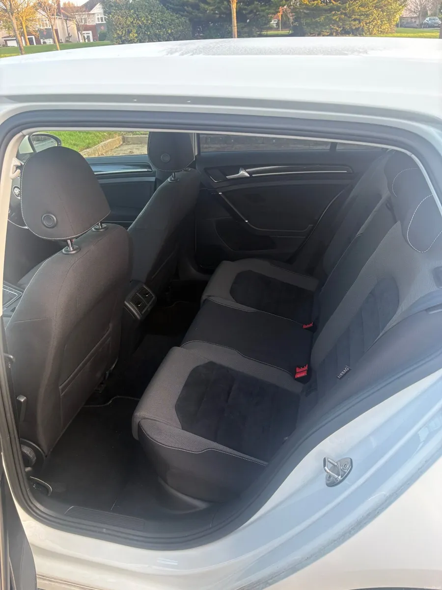 Volkswagen Golf 2015 - Image 4