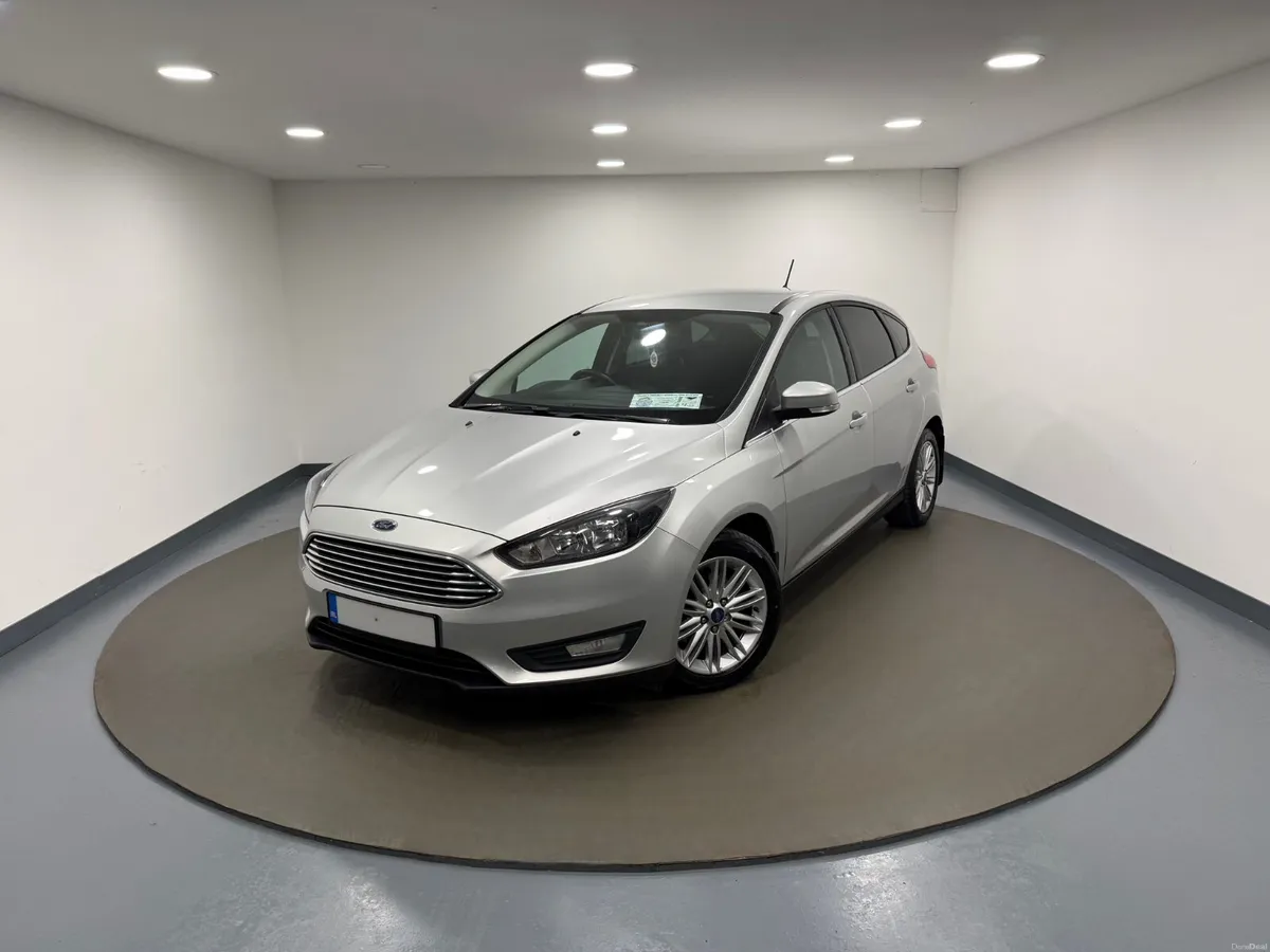 2017 Ford Focus 1.5 TDCI Zetec - Image 2