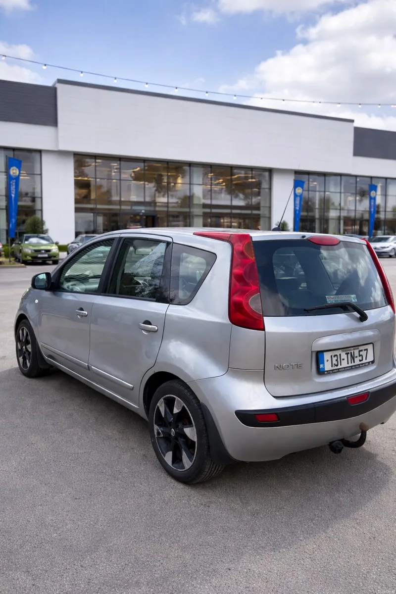 Nissan Note 2013 - Image 2