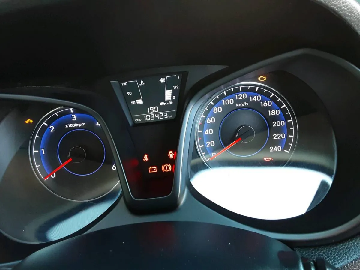 Hyundai ix20   2016 - Image 3