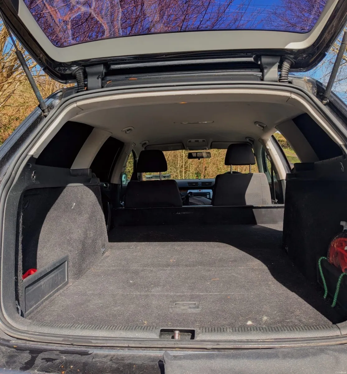 VW Passat Estate Van 1.9TDI €333 Tax Band - Image 2