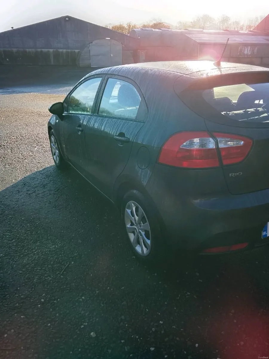 Kia Rio Very Low Mileage - Image 4