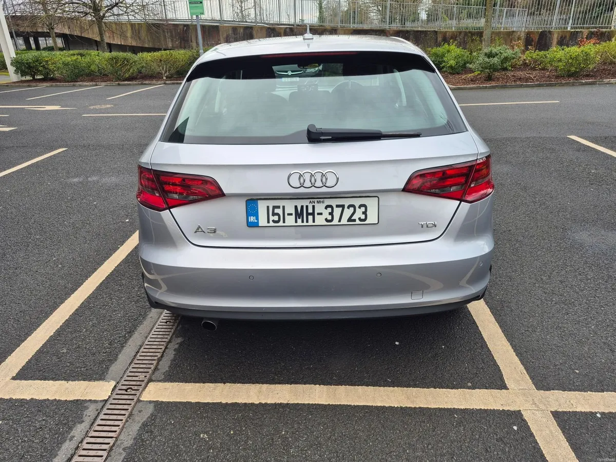 AUDI A3 1.6 TDI SPORTBACK SE TECHNI TECHNIK 110PS - Image 4