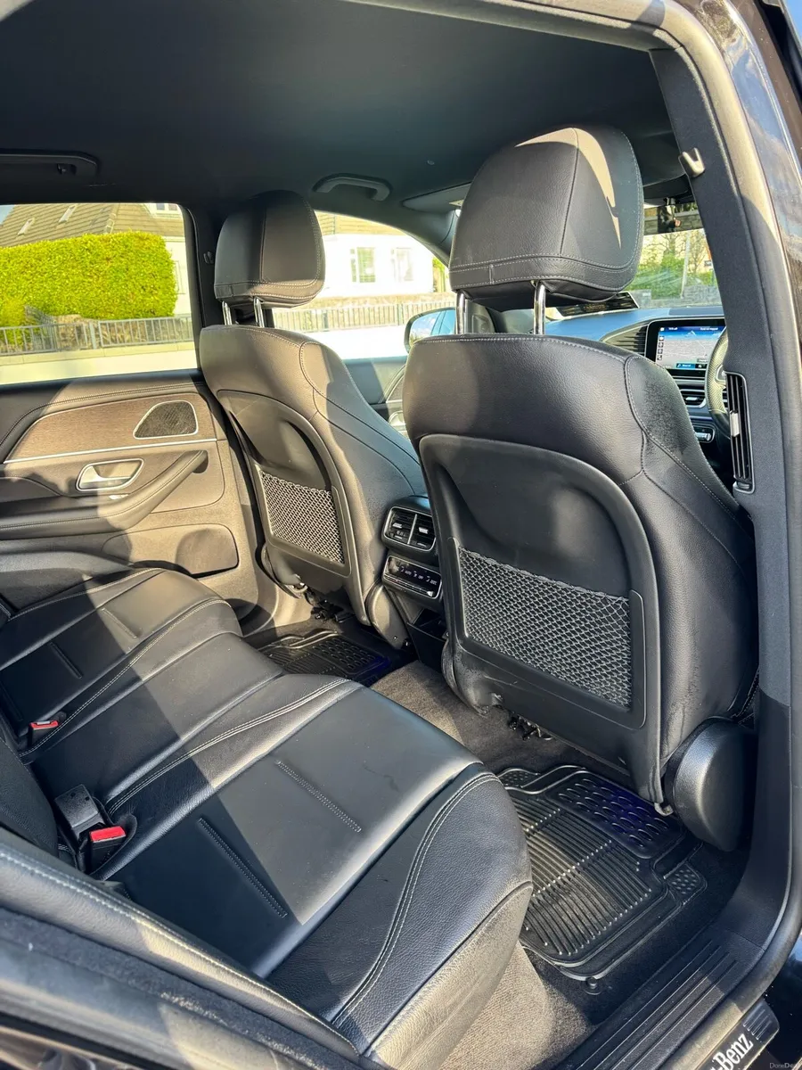 Mercedes-Benz GLE 350de 4Matic AMG Line Premium - Image 6