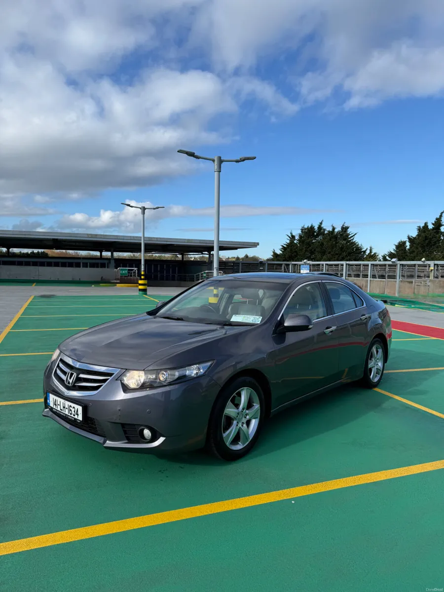 141 Honda Accord 2.2 iDTEC - EXECUTIVE MODEL - Image 1