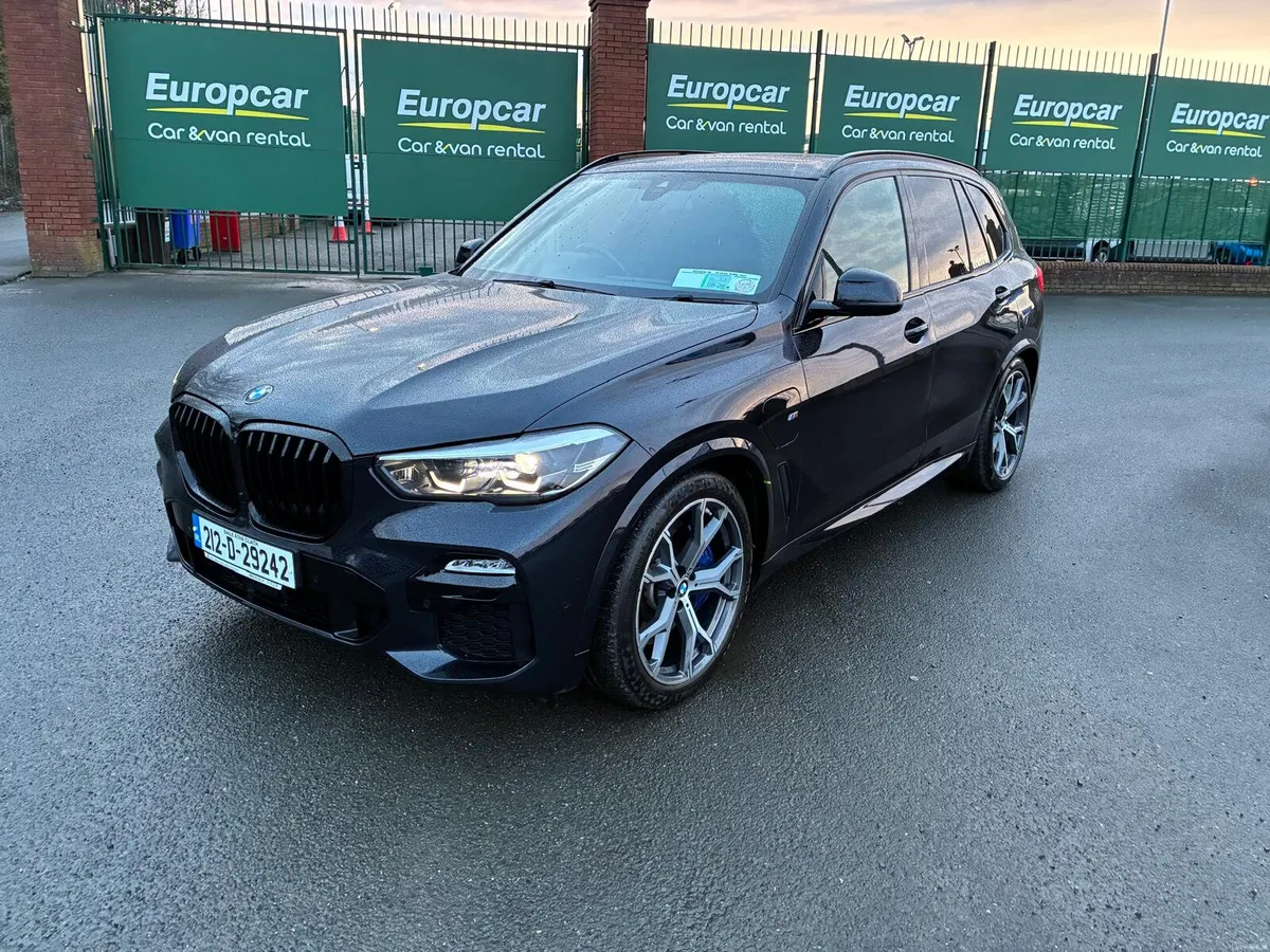 2021 BMW X5 XDRIVE45E M Sport - Pro Pack - Image 3