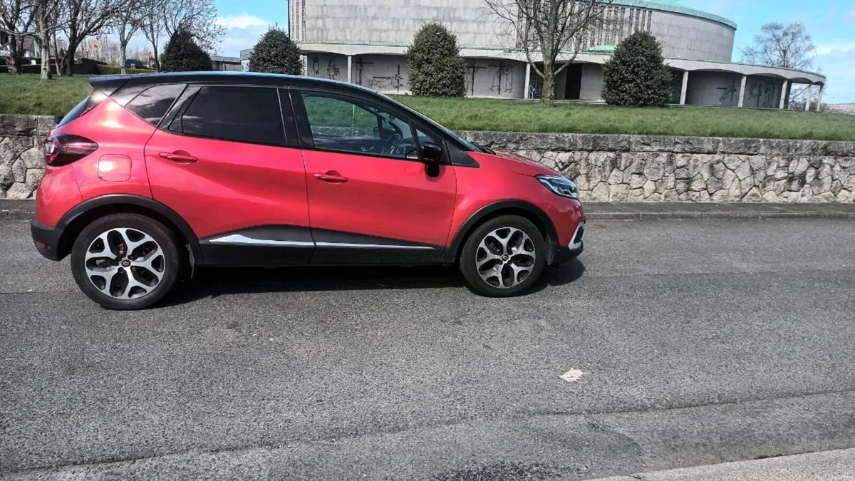 Renult Capture Signature xnav DCI 90 1.5 D - Image 4