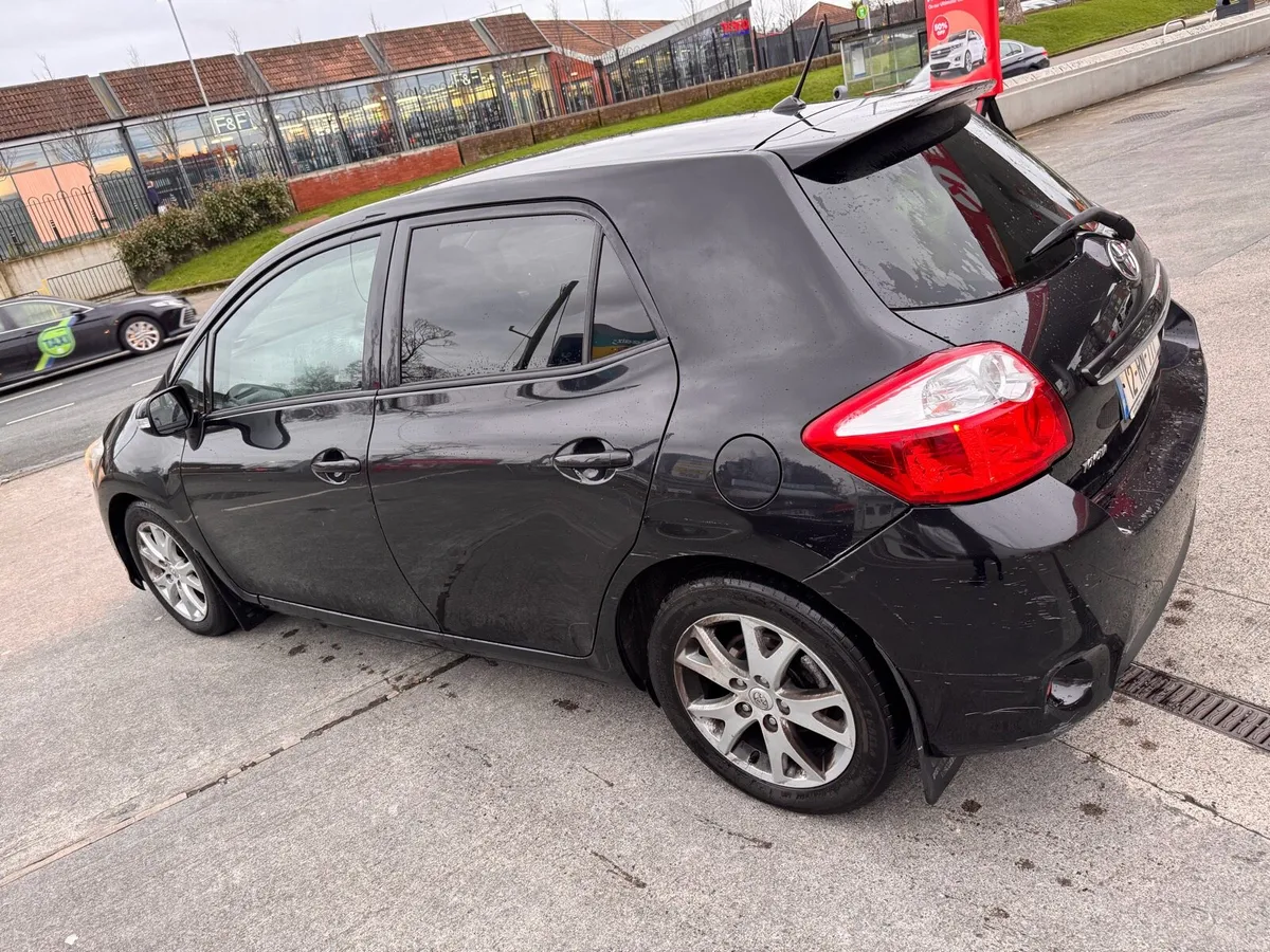 2012 Toyota Auris 1.4 Diesel - Image 3