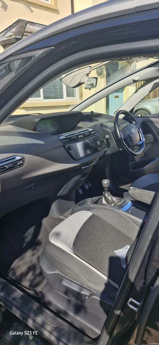 Citroen C4 2016 - Image 2