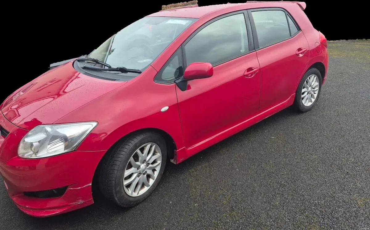 Toyota Auris 2009 1.4 VVT-i Terra - Image 3