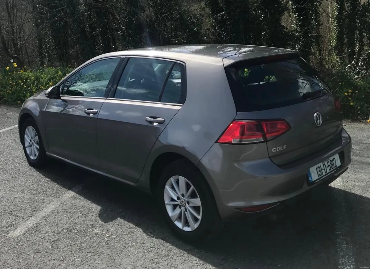 2013 VW Golf  1.6 TDI Auto - Image 3