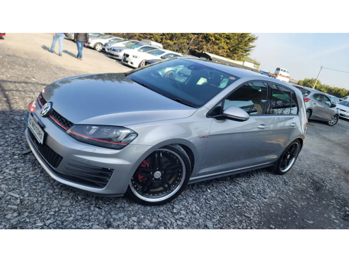 Volkswagen Golf GTI2.0L  AUTOMATIC  Fresh Import ( - Image 3