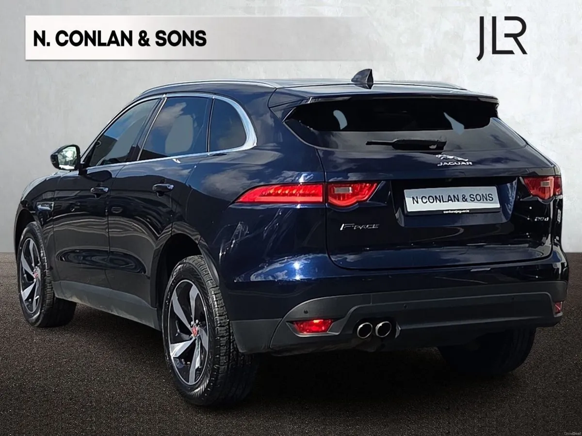 Jaguar F-Pace 2.0D PRESTIGE AUTO 180BHP RWD *MAIN - Image 2