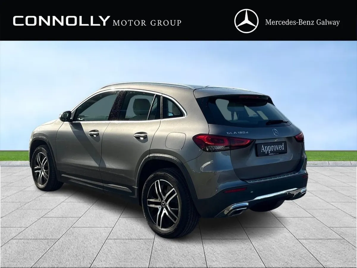 Mercedes-Benz GLA GLA180d | Progressive Line | Low - Image 3