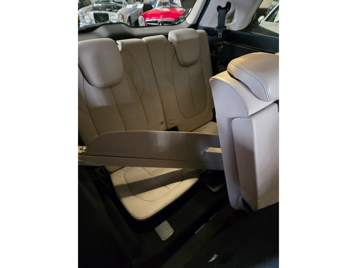 BMW 2-Series 218D LUXURY ZL2K 4DR// FULL BEIGE LEA - Image 2