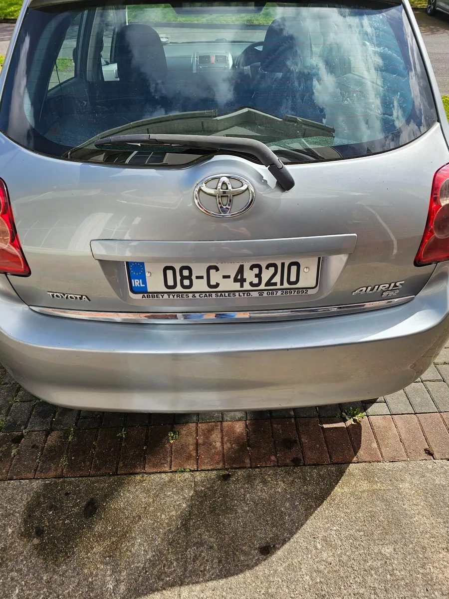Toyota Auris 2008 - Image 1