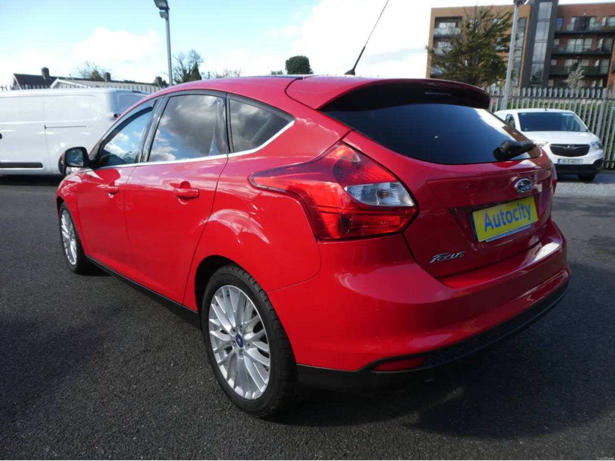 Ford Focus TDCI ZETEC S/S 113BHP Tax 10/26 - Image 2