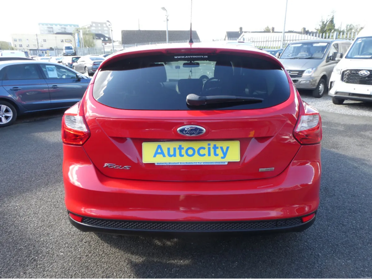 Ford Focus TDCI ZETEC S/S 113BHP Tax 10/26 - Image 3