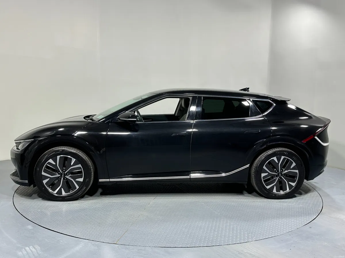 Kia EV6 Earth 77.4 KW/H Battery 500 KMS Range 221 - Image 4