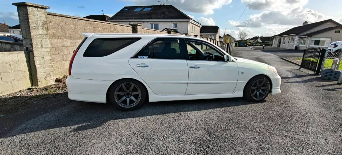 Toyota Mark II Blit - Image 3