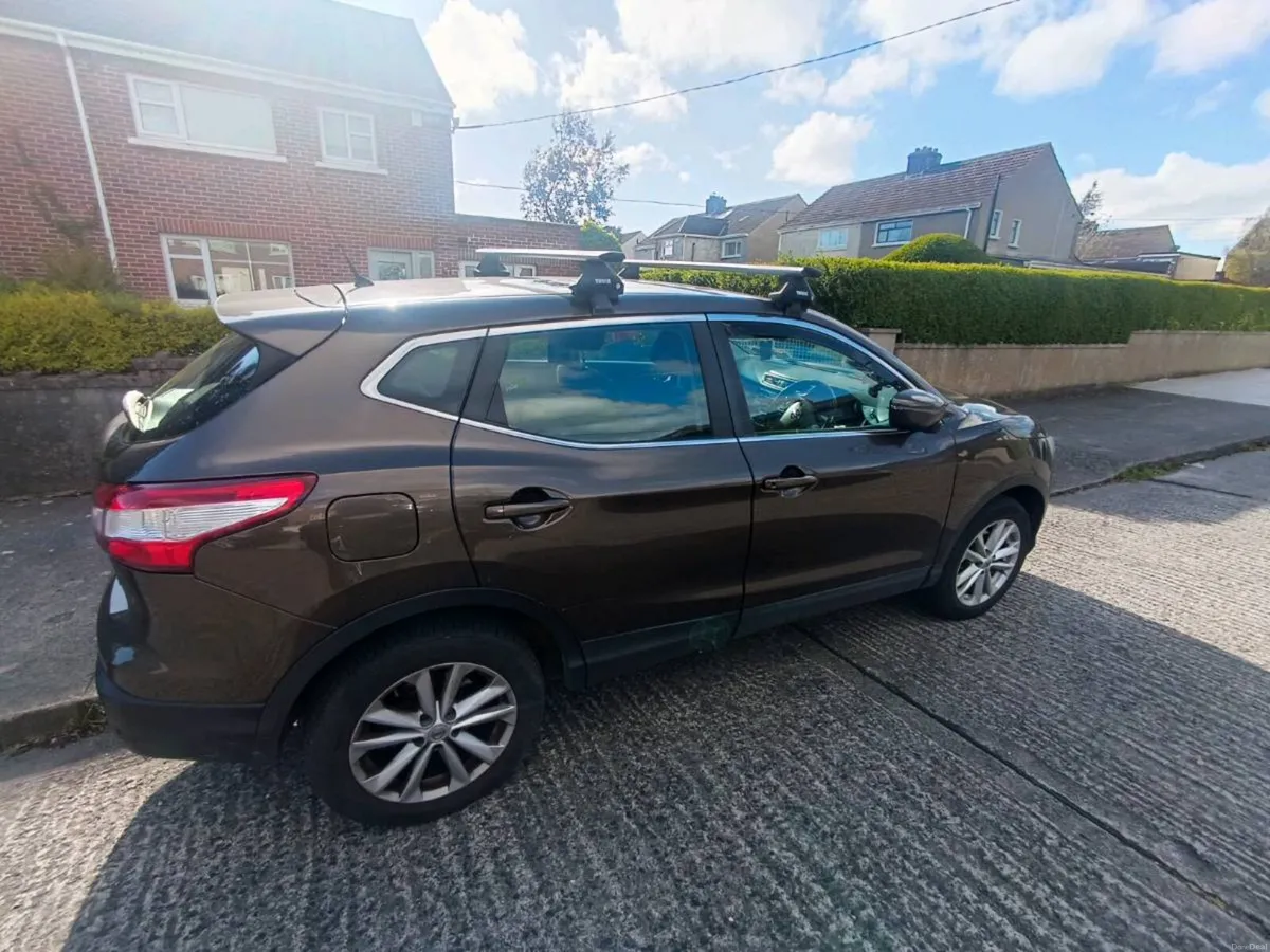 Nissan Qashqai - 2016 (low mileage) - Image 2