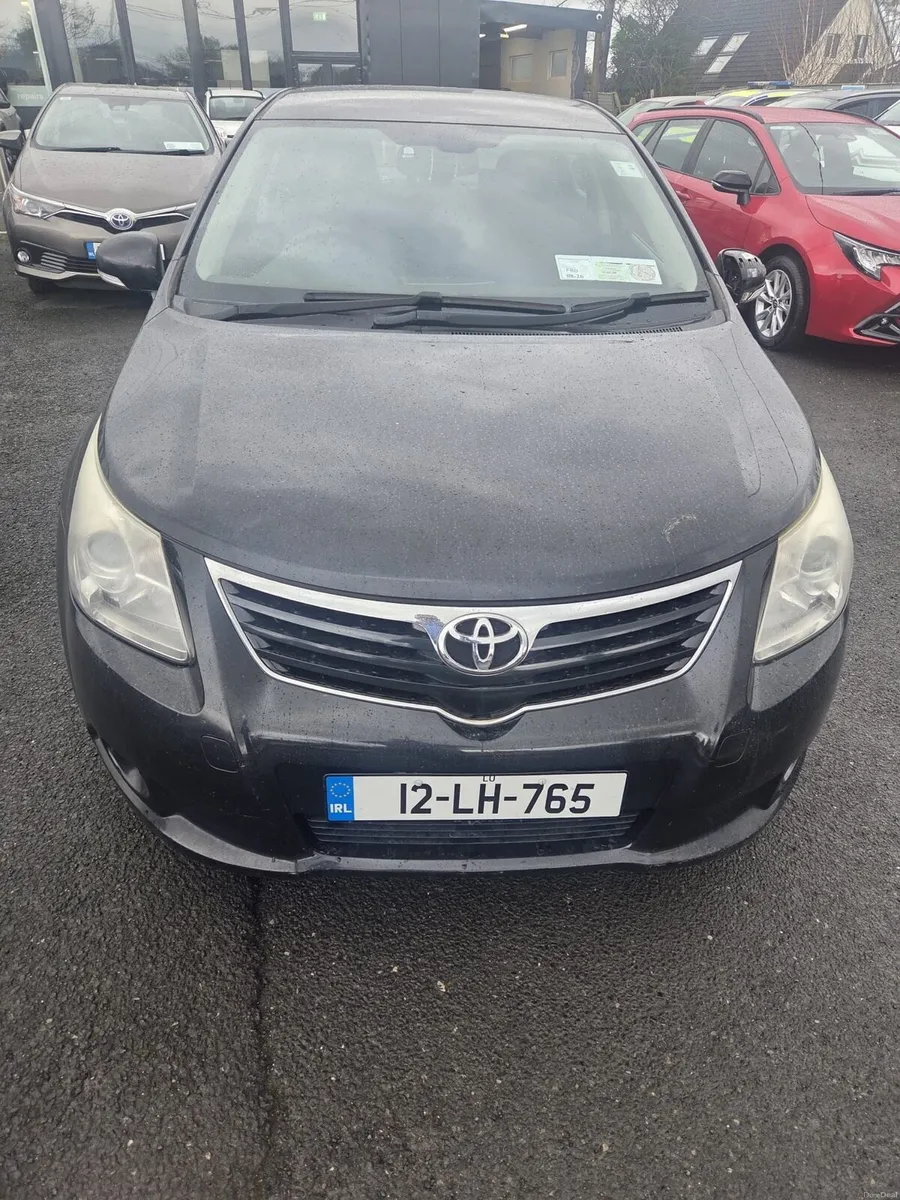 2013 Toyota Avensis - Image 1