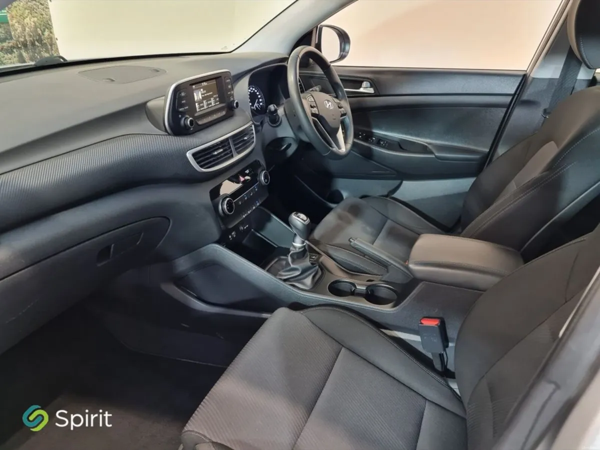 Hyundai Tucson 2WD Comfort Petrol**Call John 08619 - Image 4